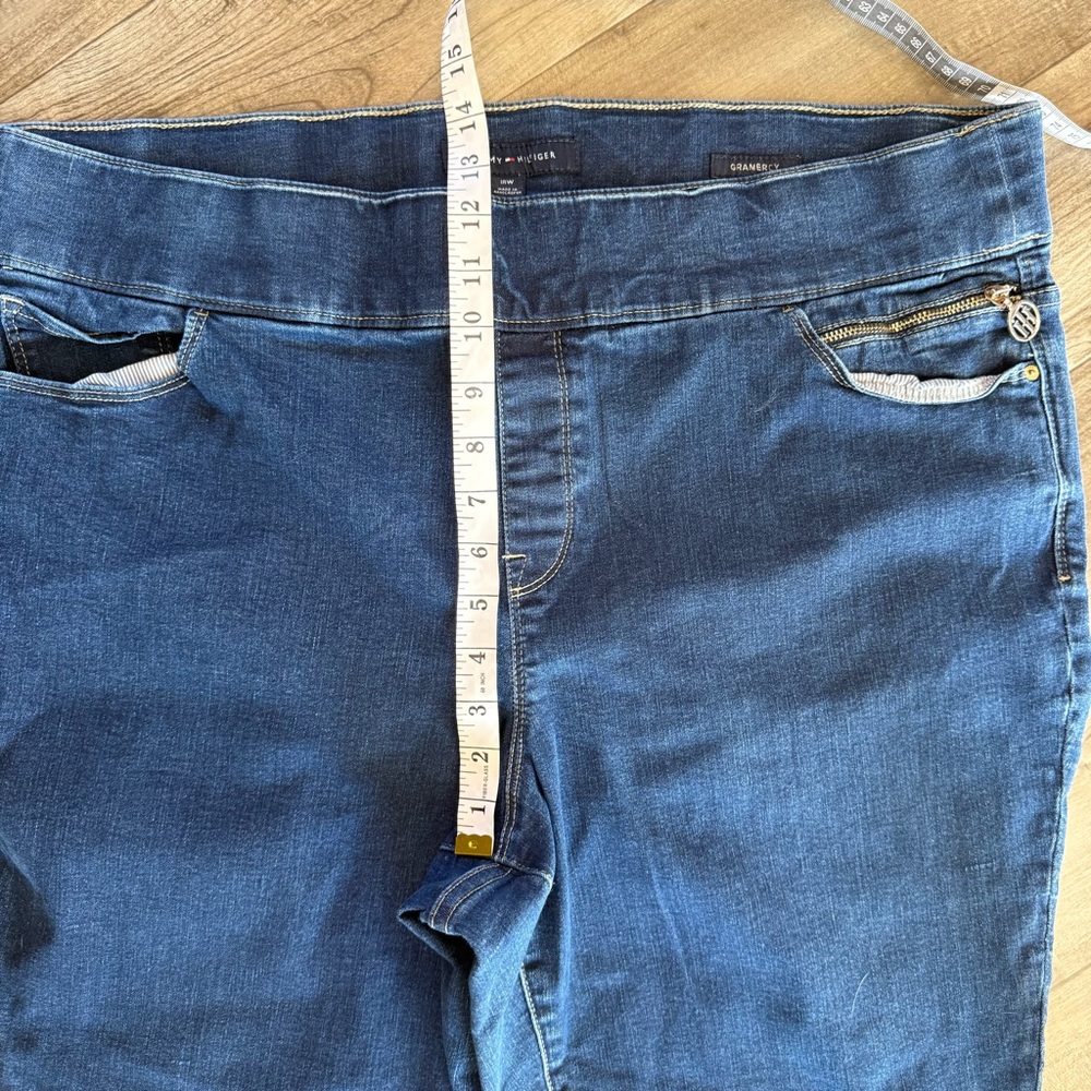 Tommy Hilfiger Gramercy Skinny Jeans size 18W - Picture 4 of 10